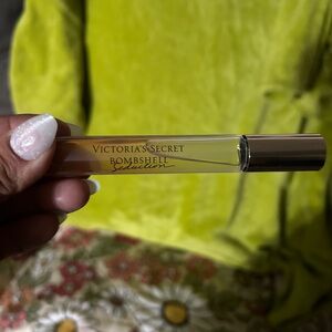 Victoria's Secret Bombshell Seduction Rollerball with Gold Cap